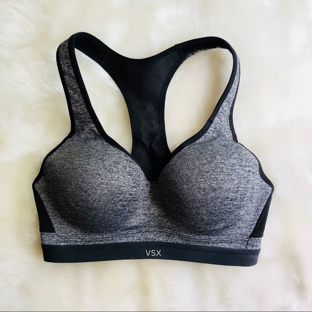 Victoria’s Secret Sports Bra.💕